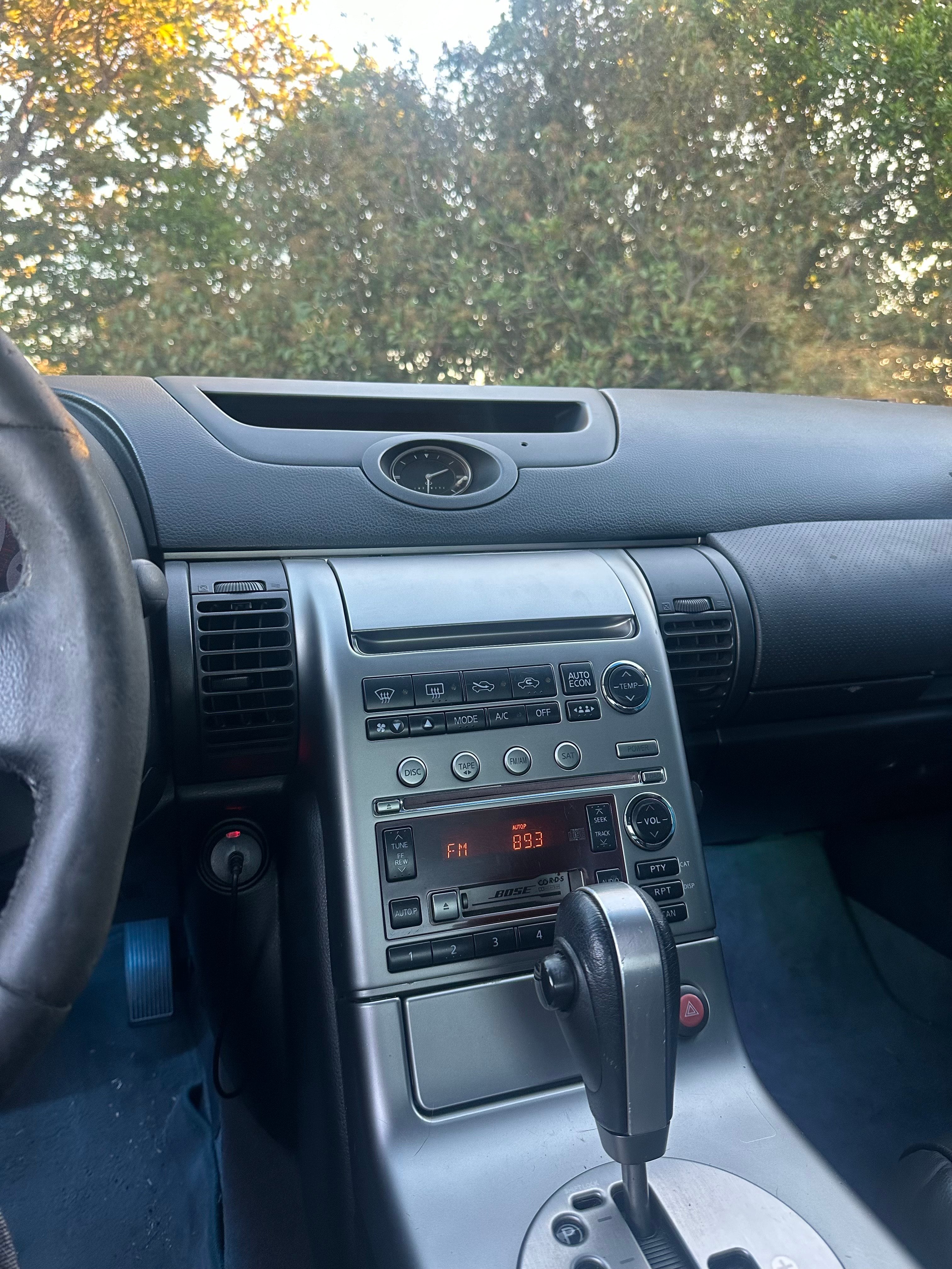 MyVQParts Apple CarPlay/Android Module for Infiniti G35 Coupe/Sedan (2003-2007)