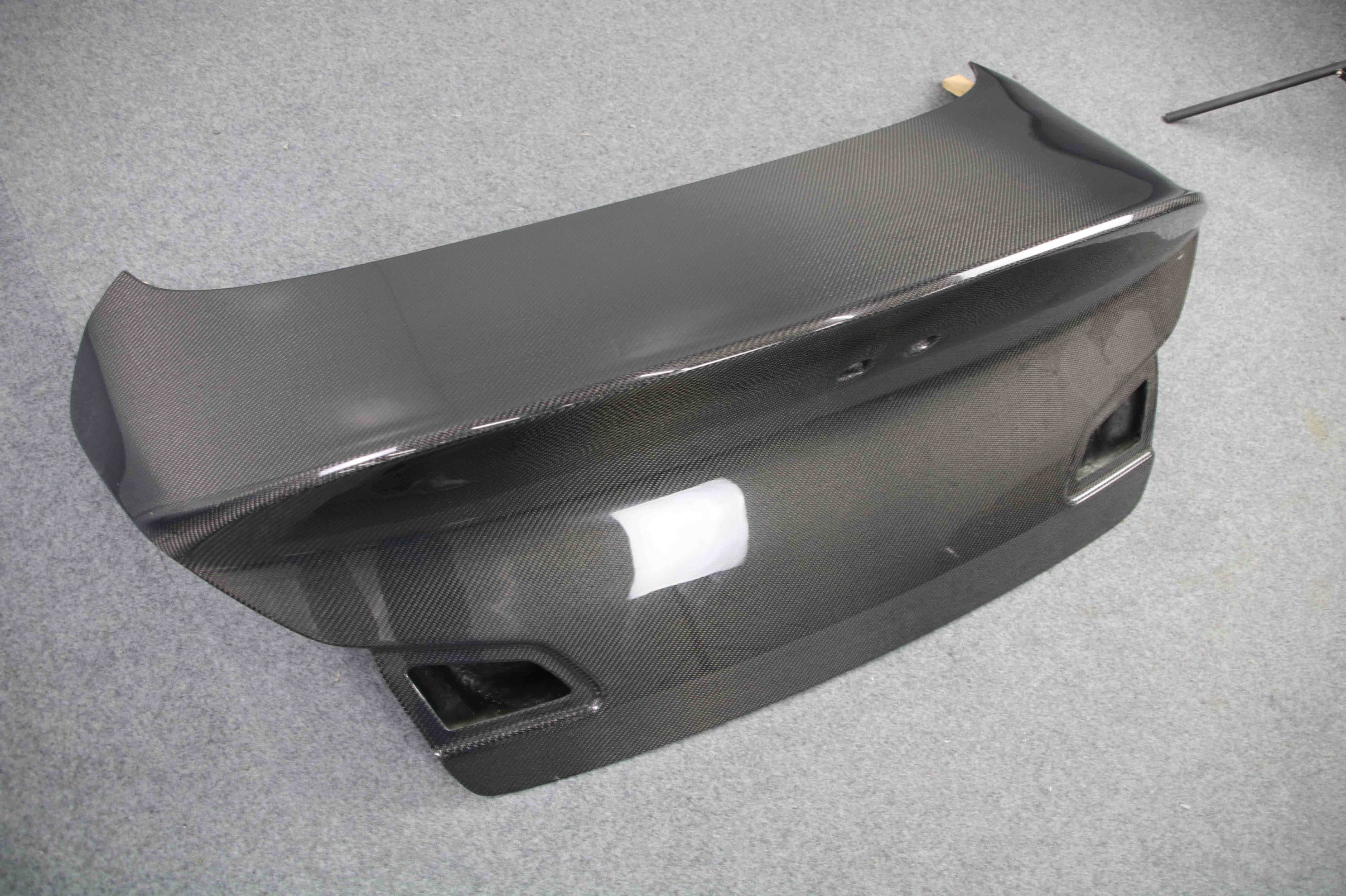G37 Sedan High Kick Duckbill Full Carbon Fiber Trunk