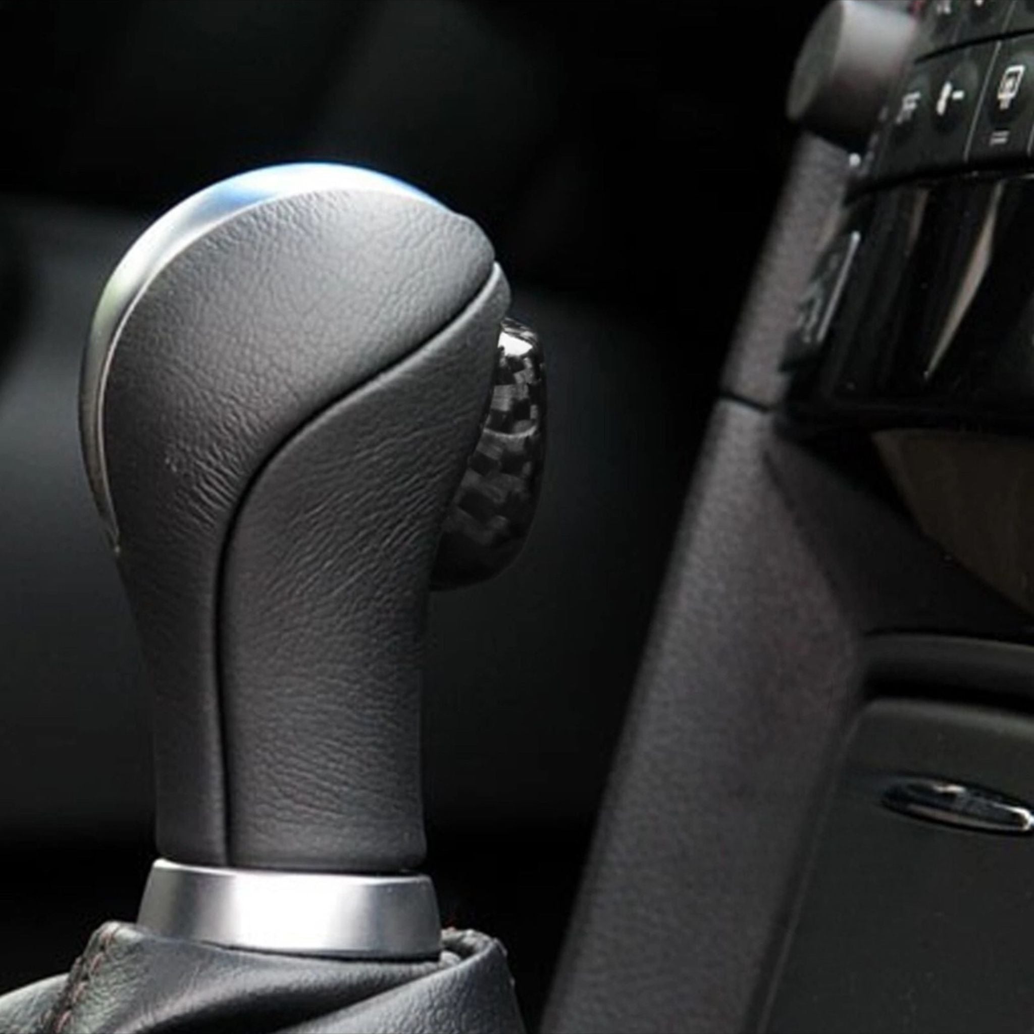 Carbon Fiber Gear Shift Knob Button Cover For Infiniti G35 G37 FX37 QX50 QX70