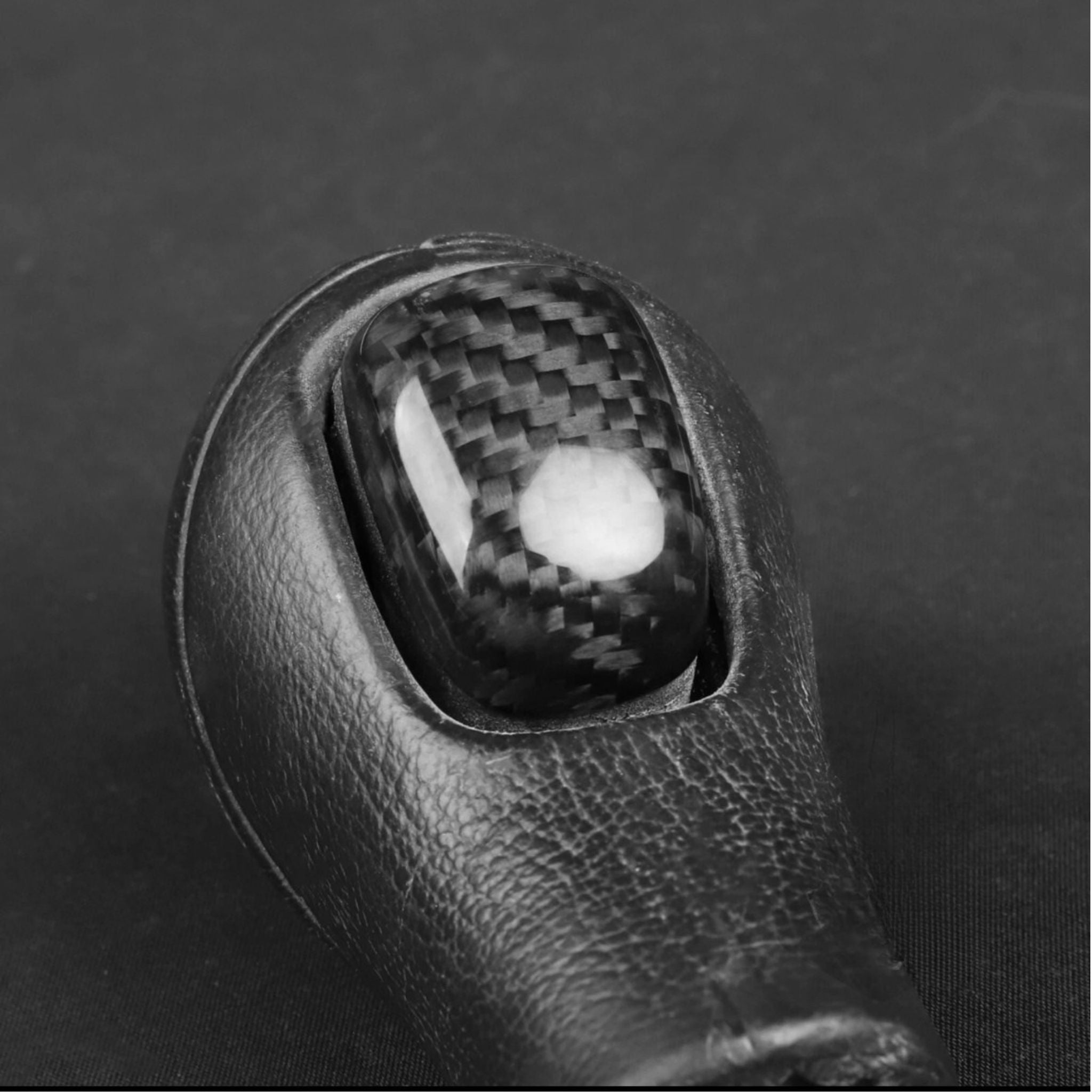 Carbon Fiber Gear Shift Knob Button Cover For Infiniti G35 G37 FX37 QX50 QX70