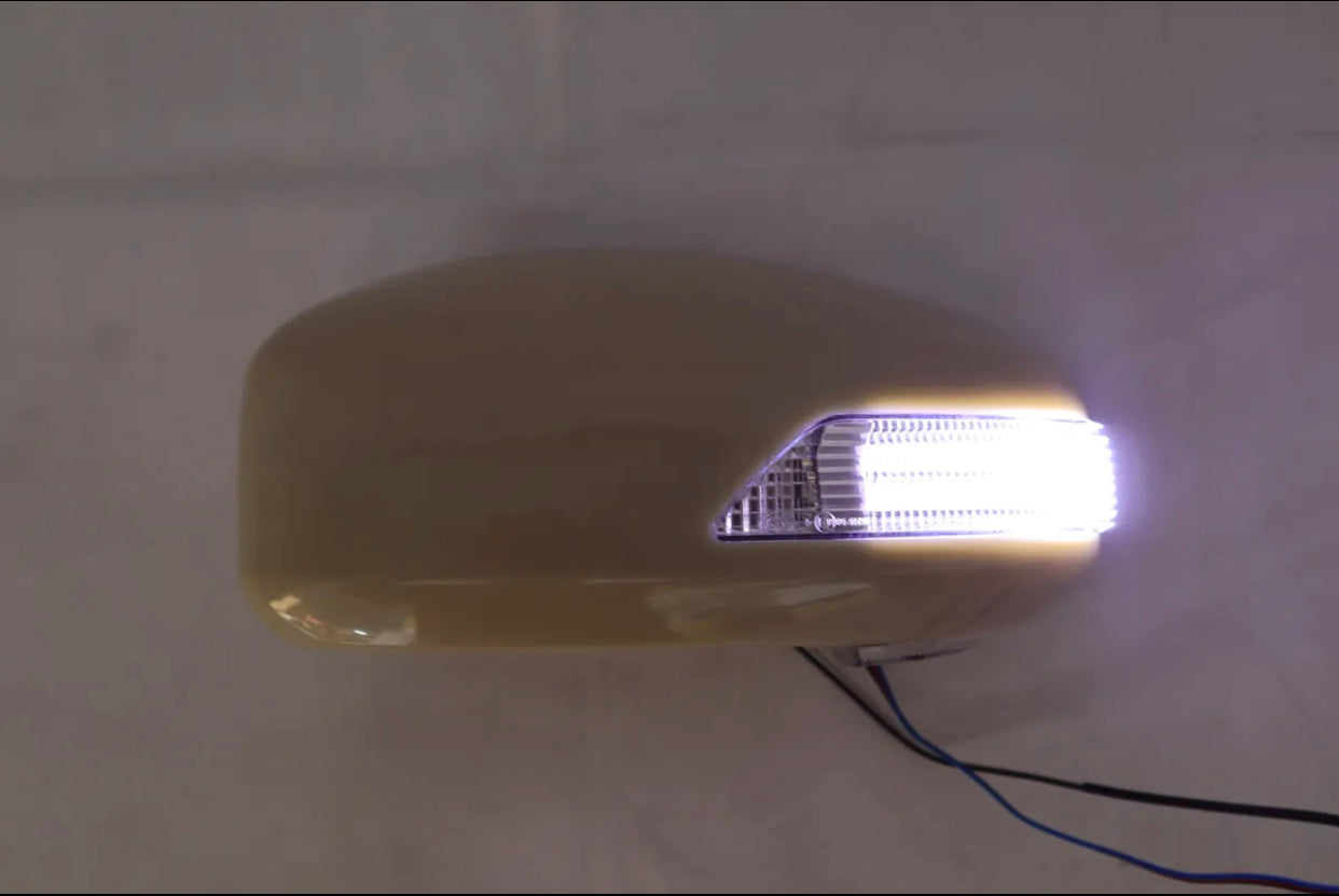 Infiniti G35(V35) Coupe Side Mirror Cover w/LED 2003-2007